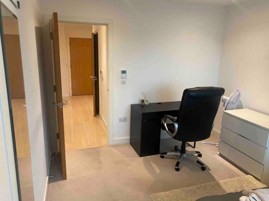 Apartment Luxury 2 Bed Ensuite 2 Bathroom East Croydon South Norwood